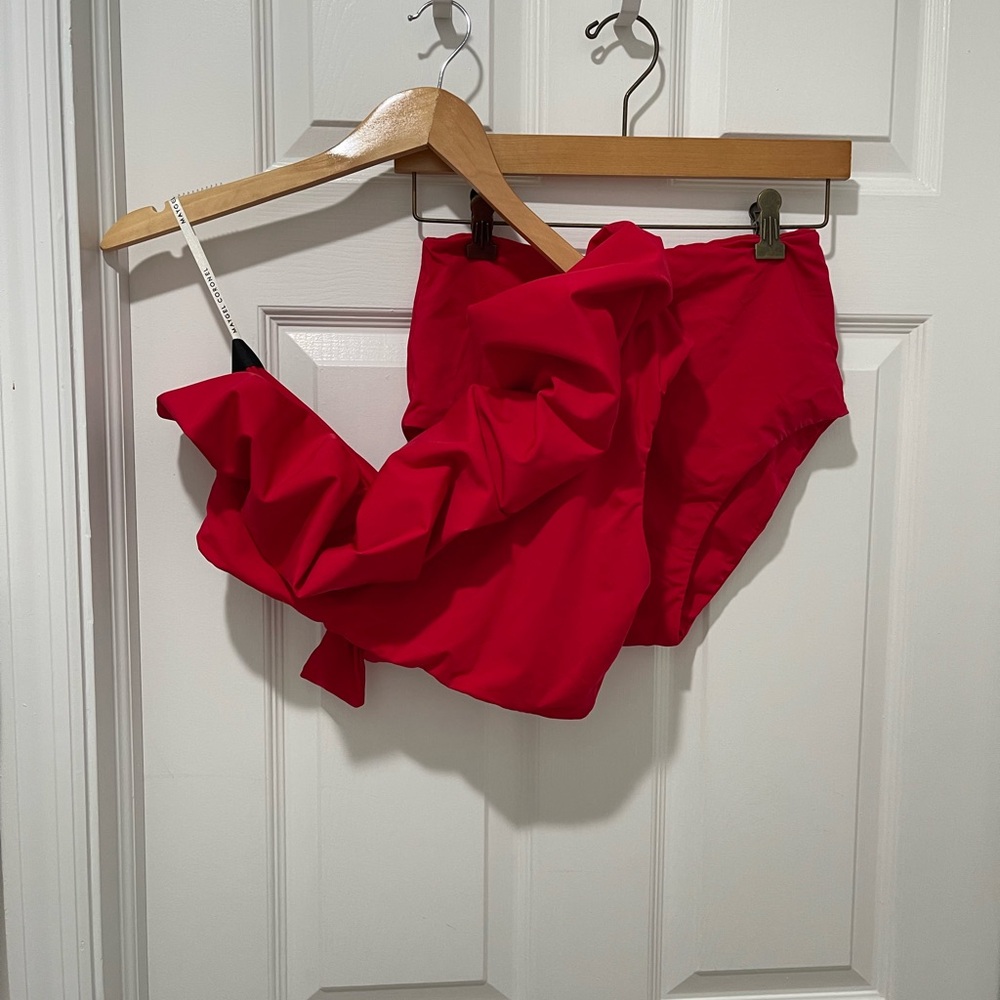 Maygel Coronel extended size red two piece NWOT